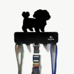 Porta Coleiras e Guias Shih Tzu